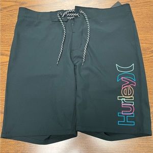 HURLEY men’s board shorts